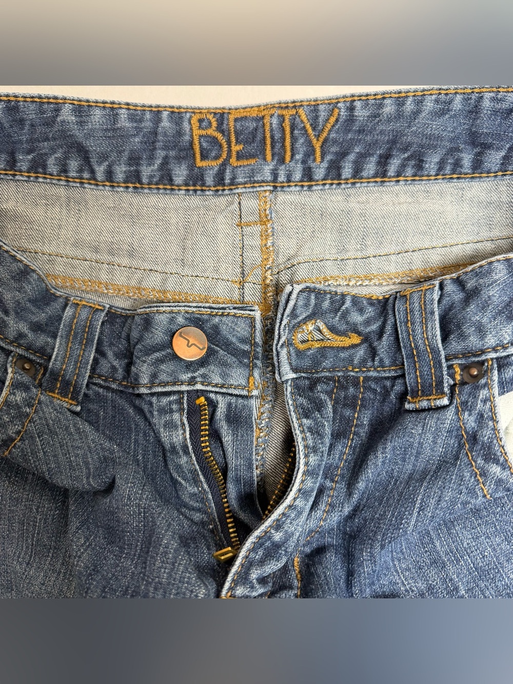 Kimes Ranch Betty Bootcut Denim Jeans Women’s Sz 6/32 Western Rodeo Medium Wash - Picture 9 of 15